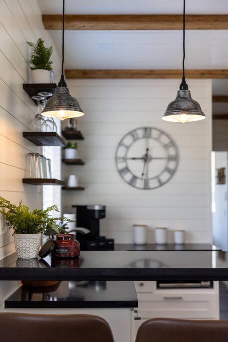 New! The Texas Longhorn-Luxury Container Home Фредериксберг Экстерьер фото